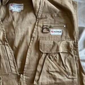 Fuji film vest. XL. Good condition.